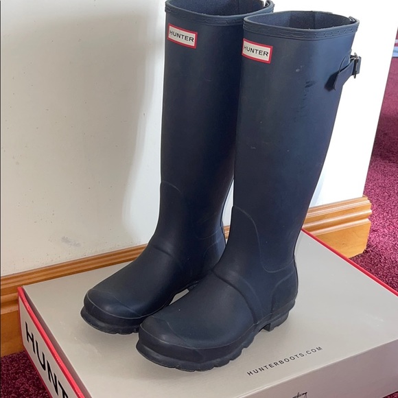 Navy,Tall,Matte, Hunter Boot, Size 7 with back adj - Picture 5 of 9